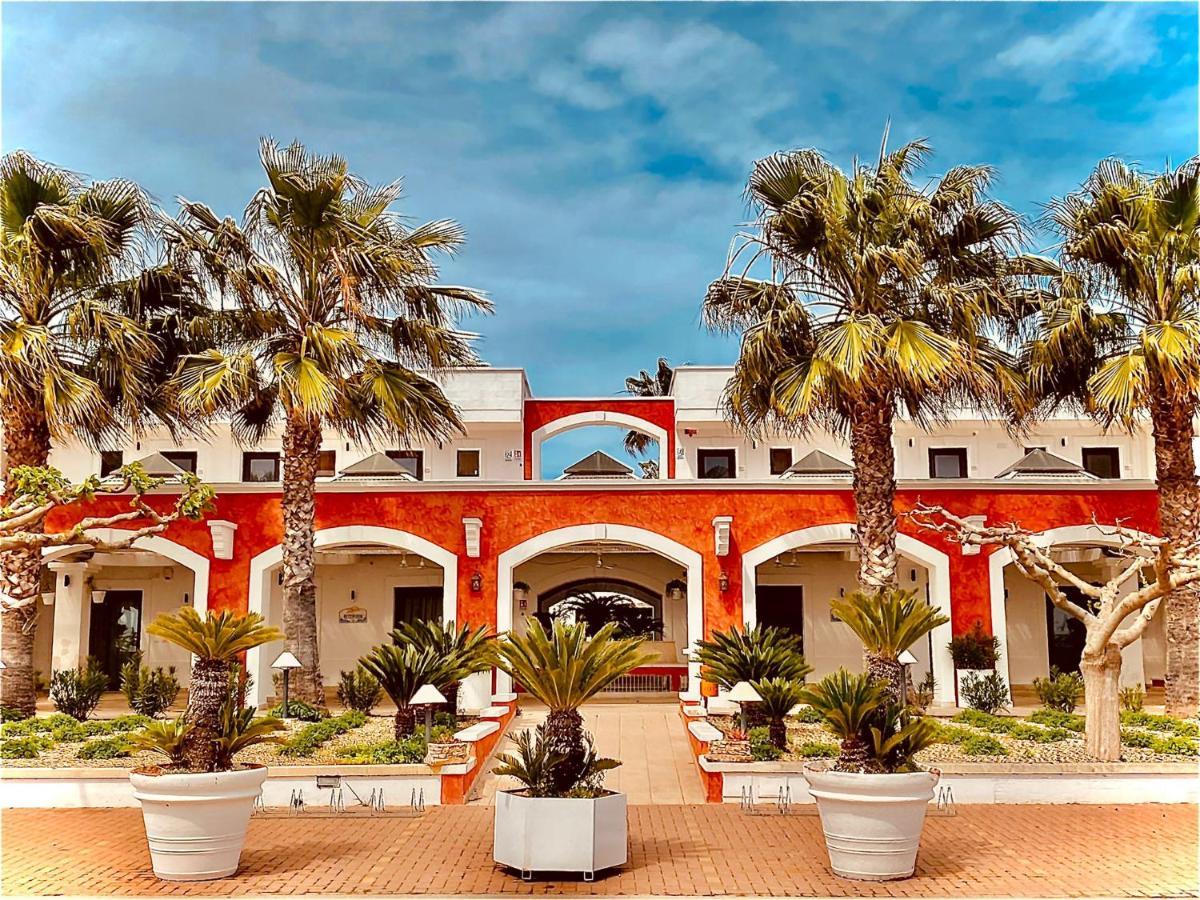 Villa In Villaggio Porto Cesareo Kültér fotó
