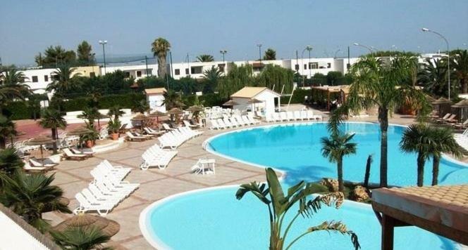 Villa In Villaggio Porto Cesareo Kültér fotó